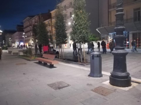 Arredo urbano cestino raccolta differenziata modello Camerota