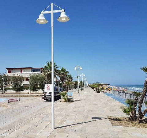 Illuminazione stradale LED lanterna Idra