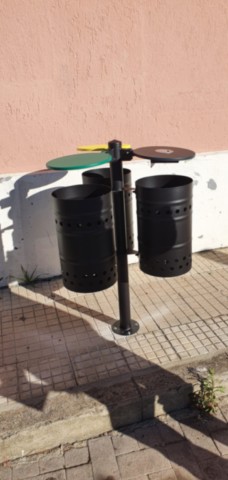 Cestino stradale con posacenere modello Facile