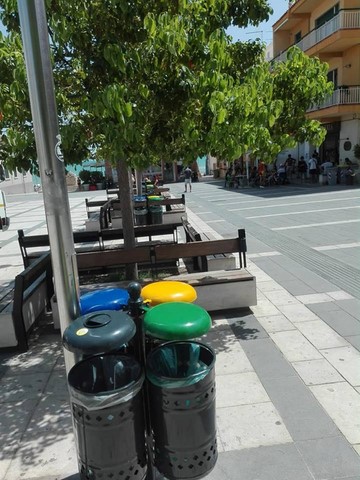 Cestini portarifiuti raccolta differenziata per arredo urbano