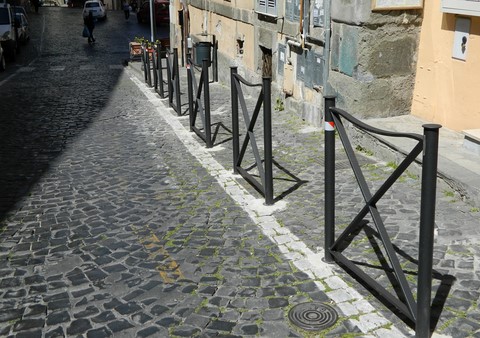 Arredo urbano parapedonale Trieste