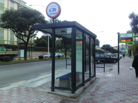 Pensilina attesa autobus modello Cagliari